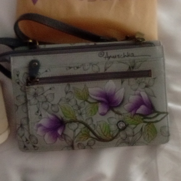 Brand new ANUSCHKA cross Body Bag - Picture 2 of 16